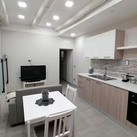 דירות נאפולי Monica'S House מראה חיצוני תמונה