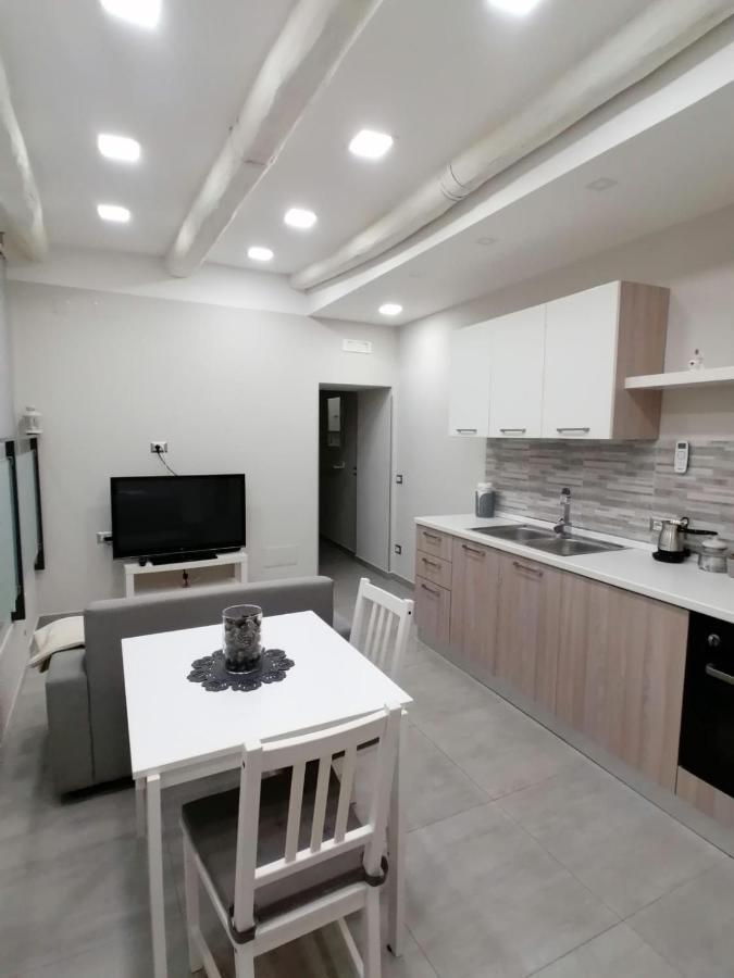 דירות נאפולי Monica'S House מראה חיצוני תמונה